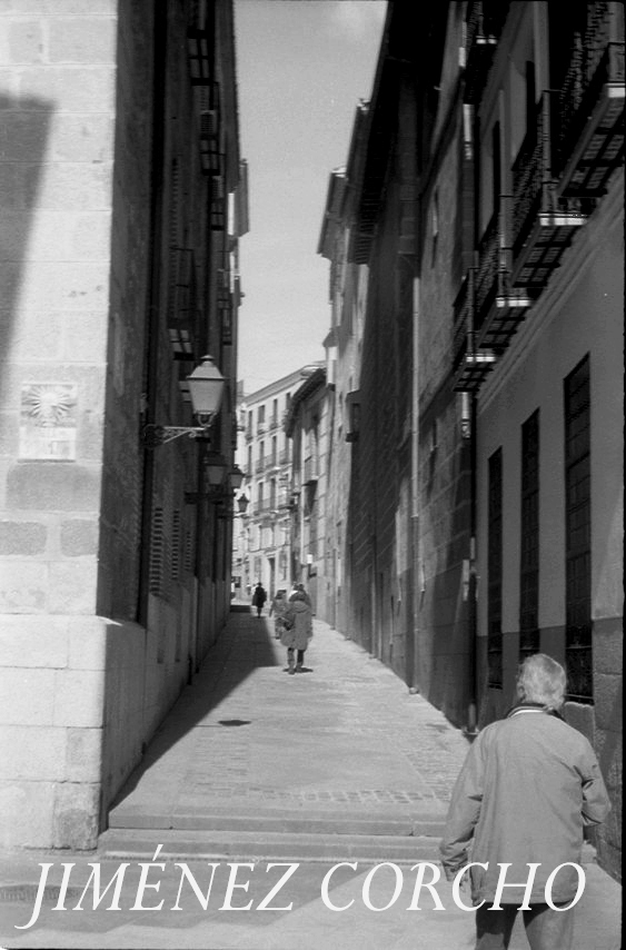 CALLE DE BARRIO JUAN  DE AUSTRIA