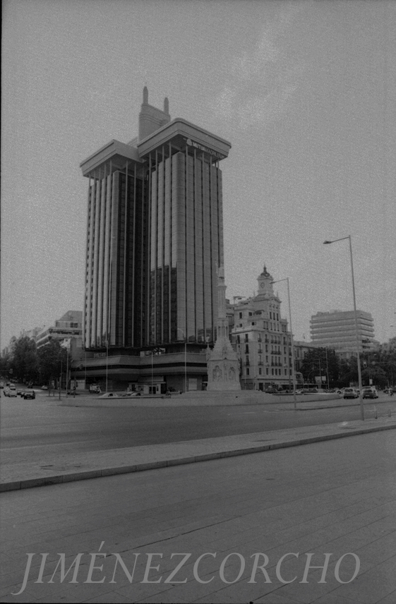 PLAZA DE COLON