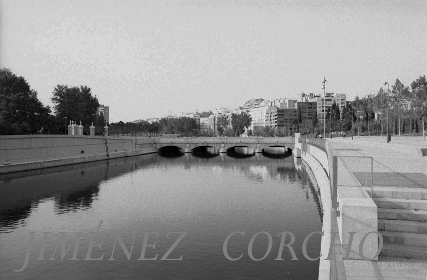 PUENTE  REINA VICTORIA