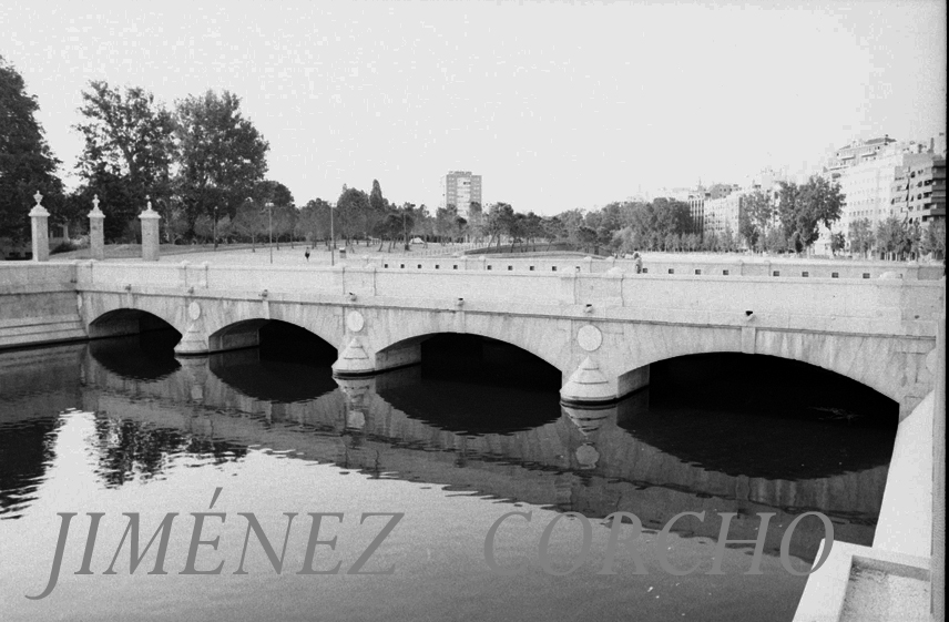 PUENTE  REINA VICTORIA