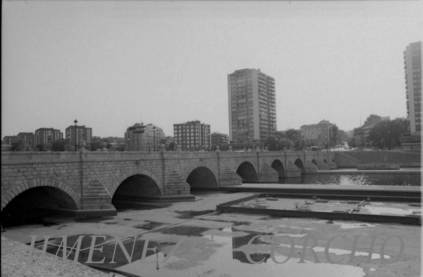 PUENTE DE SEGOVIA